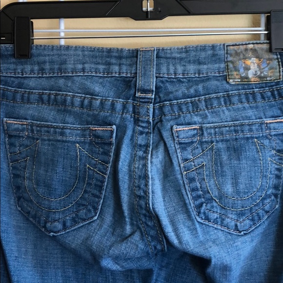 Preowned True Religion “Carrie” jeans - Picture 3 of 4